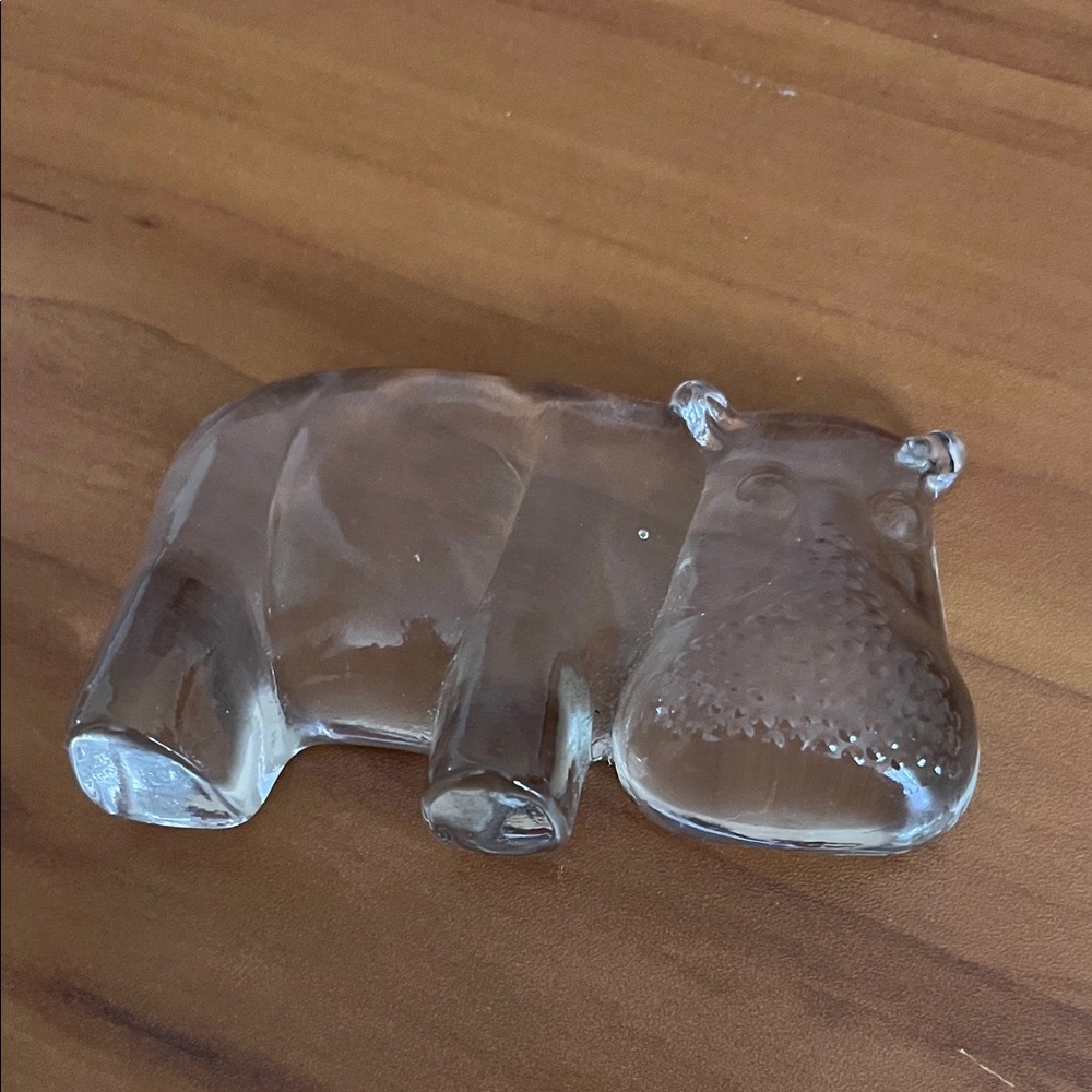 Clear Glass Hippo Figurine - Picture 3 of 4